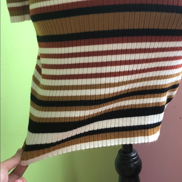 PERFECT HOLIDAY DRESS 💖 Black and white striped sweater dress - Picture 5 of 5